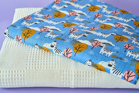 Cute Giraffe - Pera Atelier